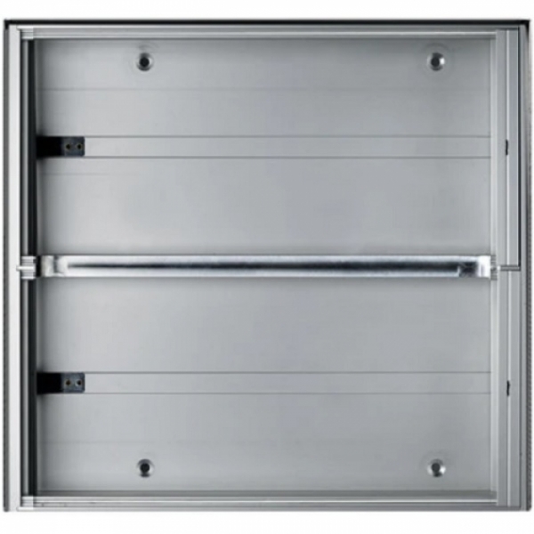 Krabice montážní nad omítku se stříškou GARANT čtyři moduly jmenovník horizontální hliníkový profil